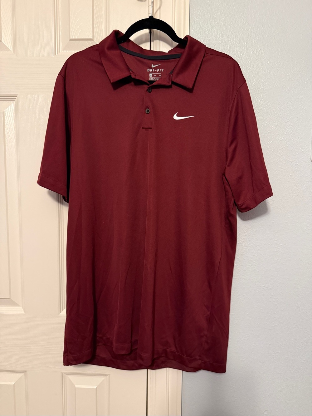 Men’s Burgandy Dry Fit Polo XLT Preowned Excellent Condition